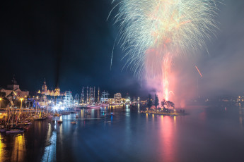 Картинка города огни ночного szczecin салют город poland