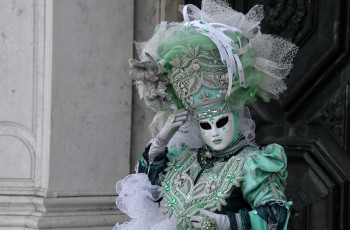 Картинка разное маски карнавальные костюмы венеция карнавал
