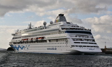 Картинка корабли лайнеры круиз