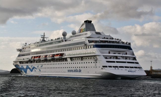 Обои картинки фото корабли, лайнеры, круиз