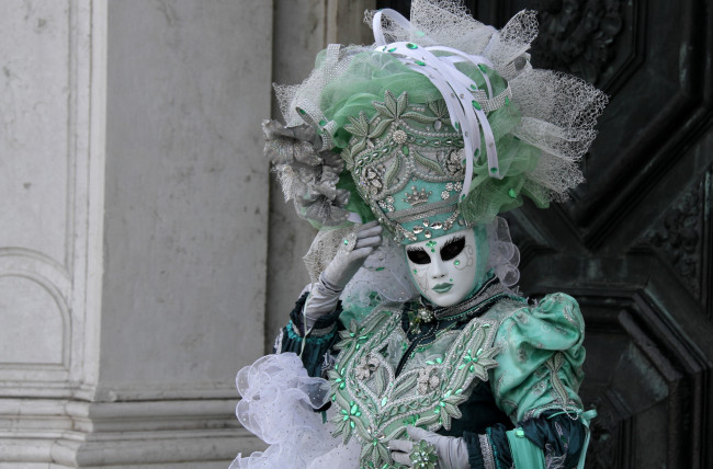 Обои картинки фото разное, маски, карнавальные, костюмы, венеция, карнавал