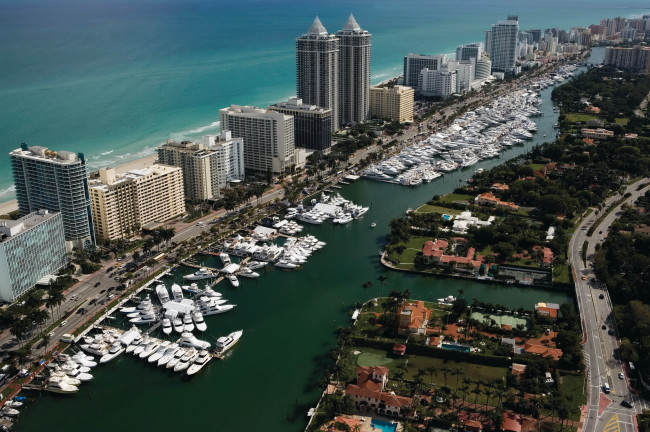 Обои картинки фото города, панорамы, море, панорама, дома, майами