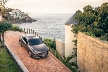 Картинка автомобили mazda