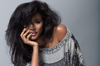 Картинка leila+lopes девушки leila lopes девушка мулатка актриса красотка брюнетка поза макияж причёска взгляд портрет лицо