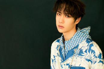 Картинка мужчины wang+yi+bo ван ибо wang yi bo