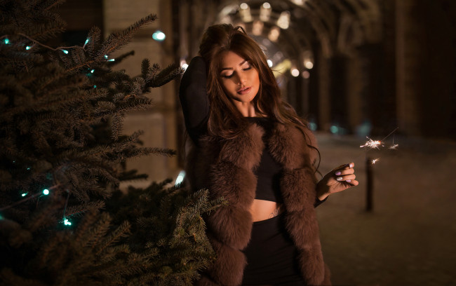 Обои картинки фото эльвира пипкина, девушки, эльвира, пипкина, elvira, pipkina, девушка, модель, брюнетка, красотка, красавица, флирт, стройная, фигура, сексуальная, секси, поза, взгляд, макияж