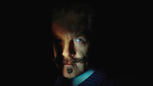 Обои картинки фото a haunting in venice ,  2023 , кино фильмы, a haunting in venice, kenneth, branagh, призраки, в, венеции, детектив, криминал, режиссер, актер, эркюль, пуаро