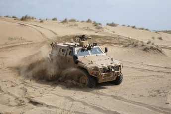 обоя техника, военная техника, otokar