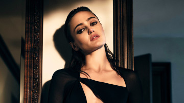 обоя девушки, ella purnell, актриса, брюнетка, лицо, наряд, рама