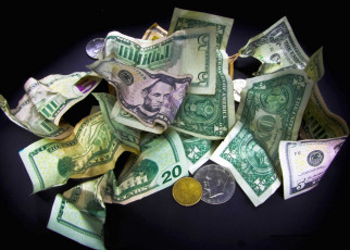 Картинка разное золото купюры монеты доллары