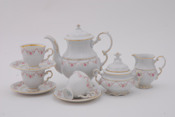 Картинка разное посуда столовые приборы кухонная утварь тарелочки чашки чайник фарфор сервиз