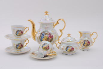 Картинка разное посуда столовые приборы кухонная утварь тарелочки чашки чайник фарфор сервиз