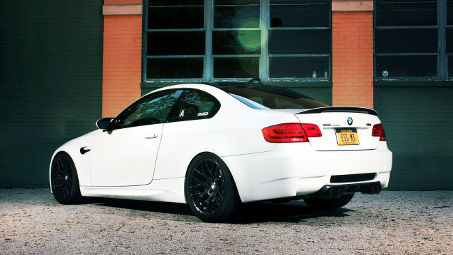 Обои картинки фото bmw, автомобили, скорость, мощь, автомобиль, стиль