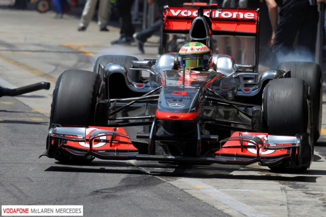 Обои картинки фото gp, br&, 233, sil, 2011, lewis, hamilton, спорт, формула, пилот, болид, чемпионат, 1