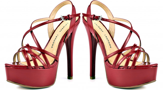 Обои картинки фото разное, одежда,  обувь,  текстиль,  экипировка, босоножки