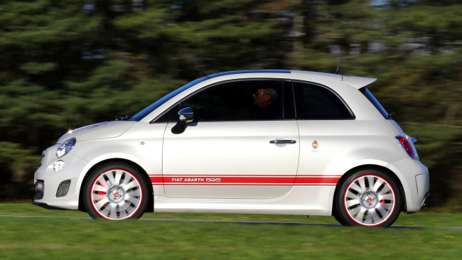 Обои картинки фото fiat 500, автомобили, fiat, италия, легковые, group