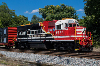 Картинка техника локомотивы локомотив рельсы