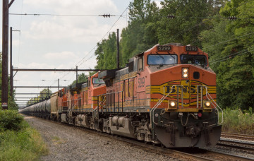 Картинка техника поезда локомотив рельсы состав