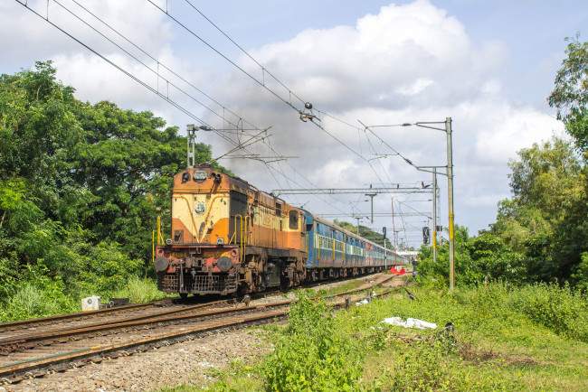 Обои картинки фото техника, поезда, состав, рельсы, локомотив