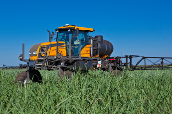 Картинка техника распылители valtra