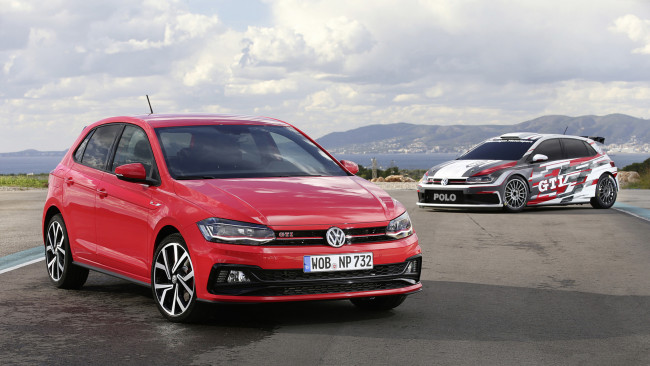 Обои картинки фото volkswagen polo gti and polo gti r5 2018, автомобили, volkswagen, gti, polo, 2018, r5