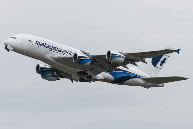 Обои картинки фото авиация, пассажирские самолёты, авиалайнер