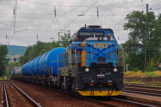 Обои картинки фото техника, электровозы, состав, локомотив