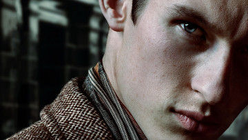 Картинка кино+фильмы fantastic+beasts +the+crimes+of+grindelwald theseus scamander callum turner