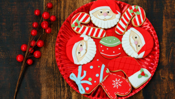 Картинка праздничные угощения печенье тарелка