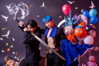 Картинка 3д+графика люди+ people парни костюмы меч голуби шарики игрушки