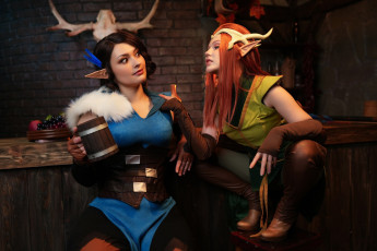 Картинка две+девушки девушки -+креатив +косплей женщины две вместе разные сексуальные модели звёзды позируют разная обувь верхняя стильная одежда нижнее эротическое бельё трусы лифчик аксессуары макияж колготки чулки и множество элементов на фотографии