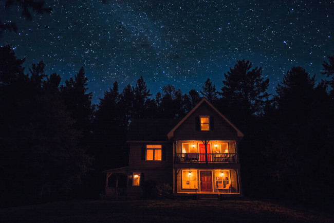 Обои картинки фото 3д графика, архитектура , architecture, дом, особняк, деревья, кусты, ночь, звезды, дорожка, свет