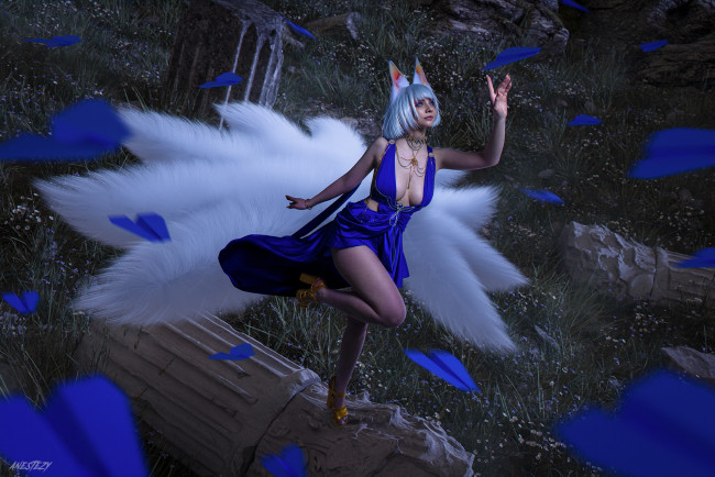 Обои картинки фото косплей модель, девушки, - креатив,  косплей, девушка, женщина, разноцветная, сексуальная, модель, звезда, позирует, разная, обувь, верхняя, стильная, одежда, нижнее, эротическое, бельё, трусы, лифчик, аксессуары, макияж, колготки, чулки, и, множество, элементов, на, фотографии