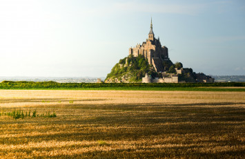 Картинка города крепость мон сен мишель франция