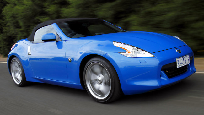 Обои картинки фото nissan, 370z, автомобили, datsun, красота, скорость, автомобиль, мощь