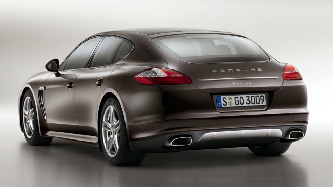 Обои картинки фото porsche, panamera, автомобили, красота, скорость, мощь, автомобиль