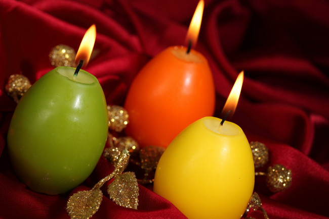 Обои картинки фото разное, свечи, красный, желтый, зеленый, оранжеый