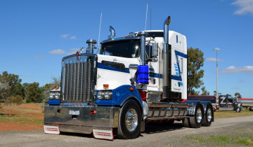 Картинка kenworth автомобили truck company грузовые автобусы сша колеса дорога скорость природа