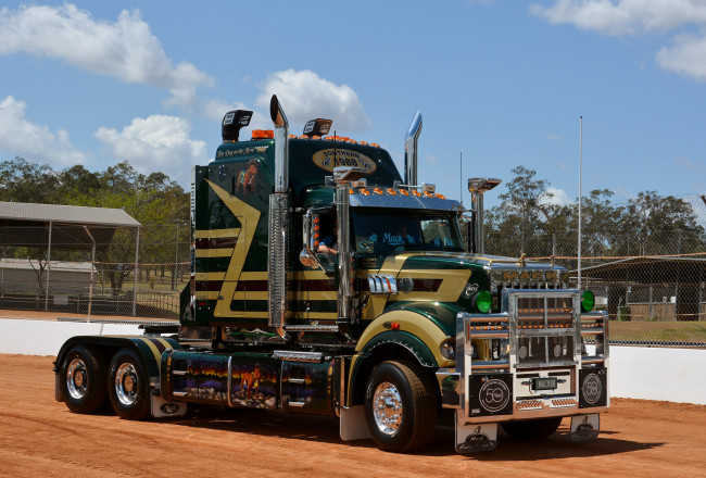 Обои картинки фото mack titan, автомобили, mack, тягач, седельный, грузовик, тяжелый