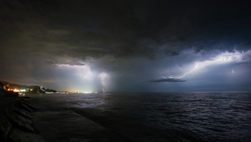 Картинка природа молния +гроза комментариев без