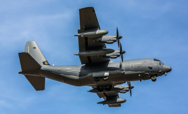 Обои картинки фото mc-130, авиация, военно-транспортные самолёты, транспорт