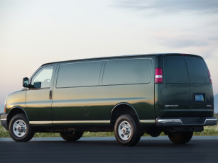 Картинка gmc+savana+g2500+cargo+van+2006 автомобили gm-gmc savana gmc van cargo 2006 g2500