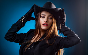 Картинка tereza+jetmarova девушки tereza jetmarova stetson стетсон шляпа чёрный поза взгляд макияж перчатки модель блондинка крашеная