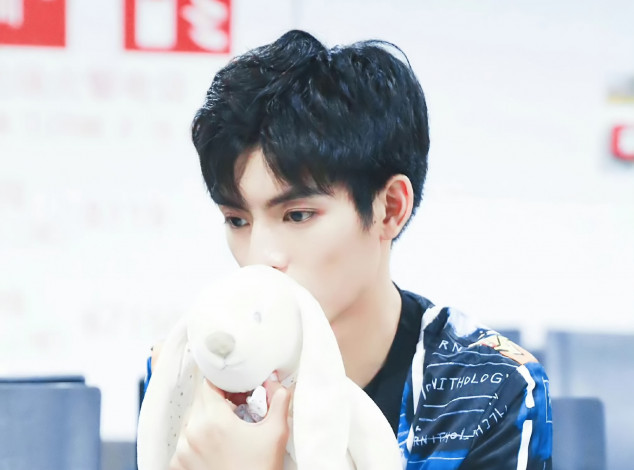 Обои картинки фото мужчины, wang hao xuan, ван, хао, сюань