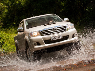 Картинка автомобили toyota