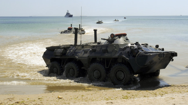 Обои картинки фото техника, военная, бтр