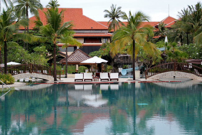 Обои картинки фото интерьер, бассейны, открытые, площадки, bali