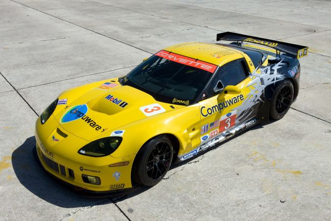 Обои картинки фото 2010, chevrolet, corvette, c6, gt2, автомобили