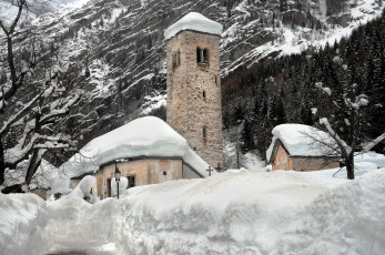 Картинка macugnaga +piedmont +italy города -+католические+соборы +костелы +аббатства italy макуньяга пьемонт церковь италия piedmont снег зима