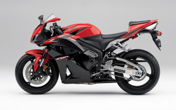 Картинка мотоциклы honda cbr600rr 2011г красный